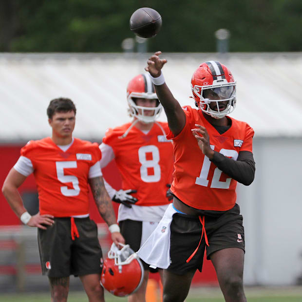 Cleveland Browns Shedeur Sanders Dillon Gabriel Kenny Pickett Joe Flacco NFL Training Camp Quarterback Competition Rookie