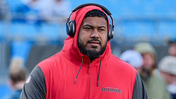 There could be light at the end of the tunnel for the Tampa Bay Buccaneers and defensive tackle Vita Vea.