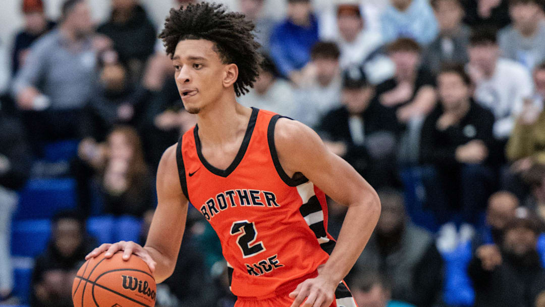 Baylor commit Elijah Williams dribbles up the floor