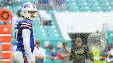 Buffalo Bills v Miami Dolphins