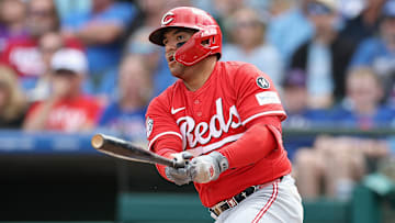 Jose Treviño firma extensión con los Rojos 