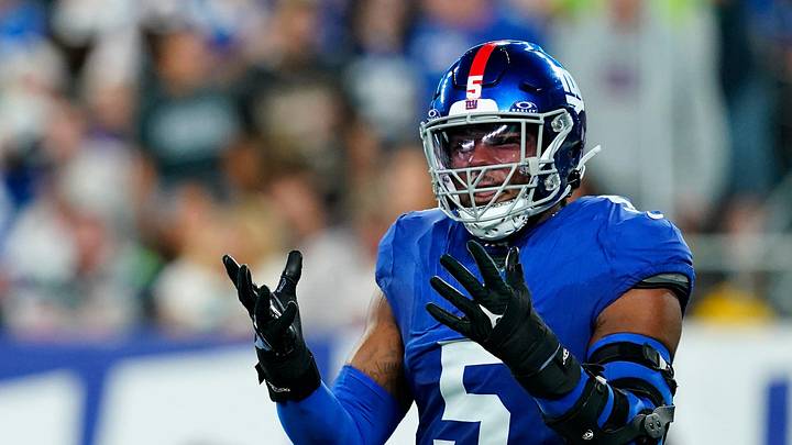 New York Giants - linebacker Kayvon Thibodeaux
