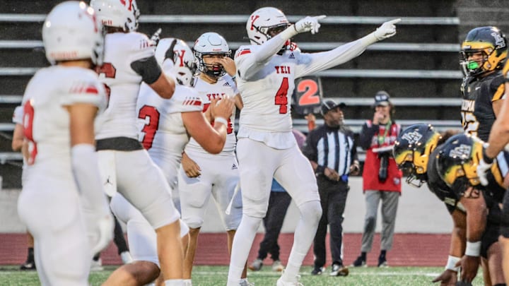 Yelm senior Bol Bol, an exchange student from Canada, received his first D1 football offer from Boise State.