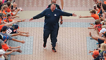 Western Michigan v Illinois