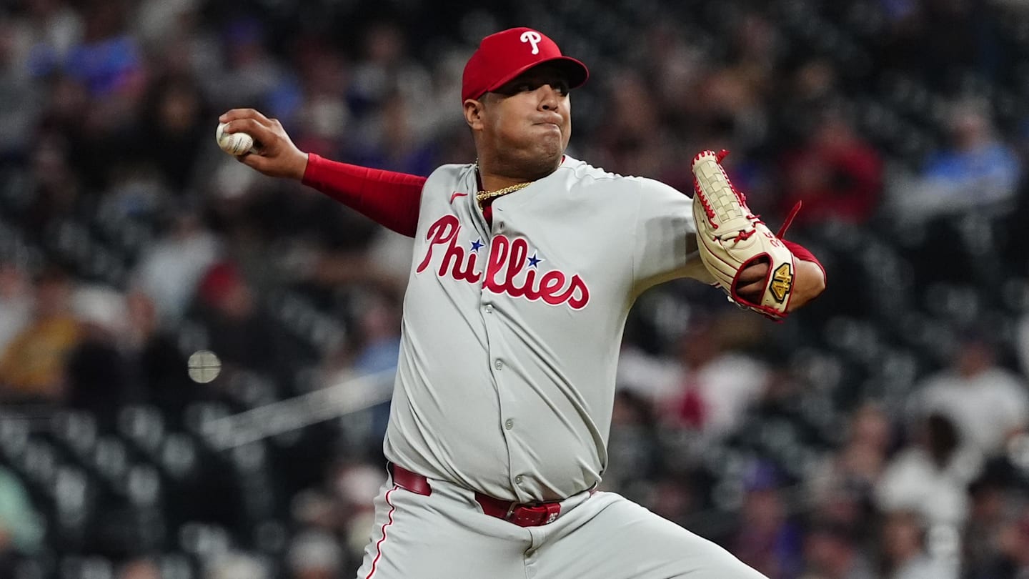 Detroit Tigers Claim Veteran Reliever Hernandez to Bolster Bullpen Amid Injuries