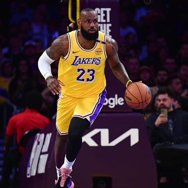     Los Angeles Lakers Forward LeBron James