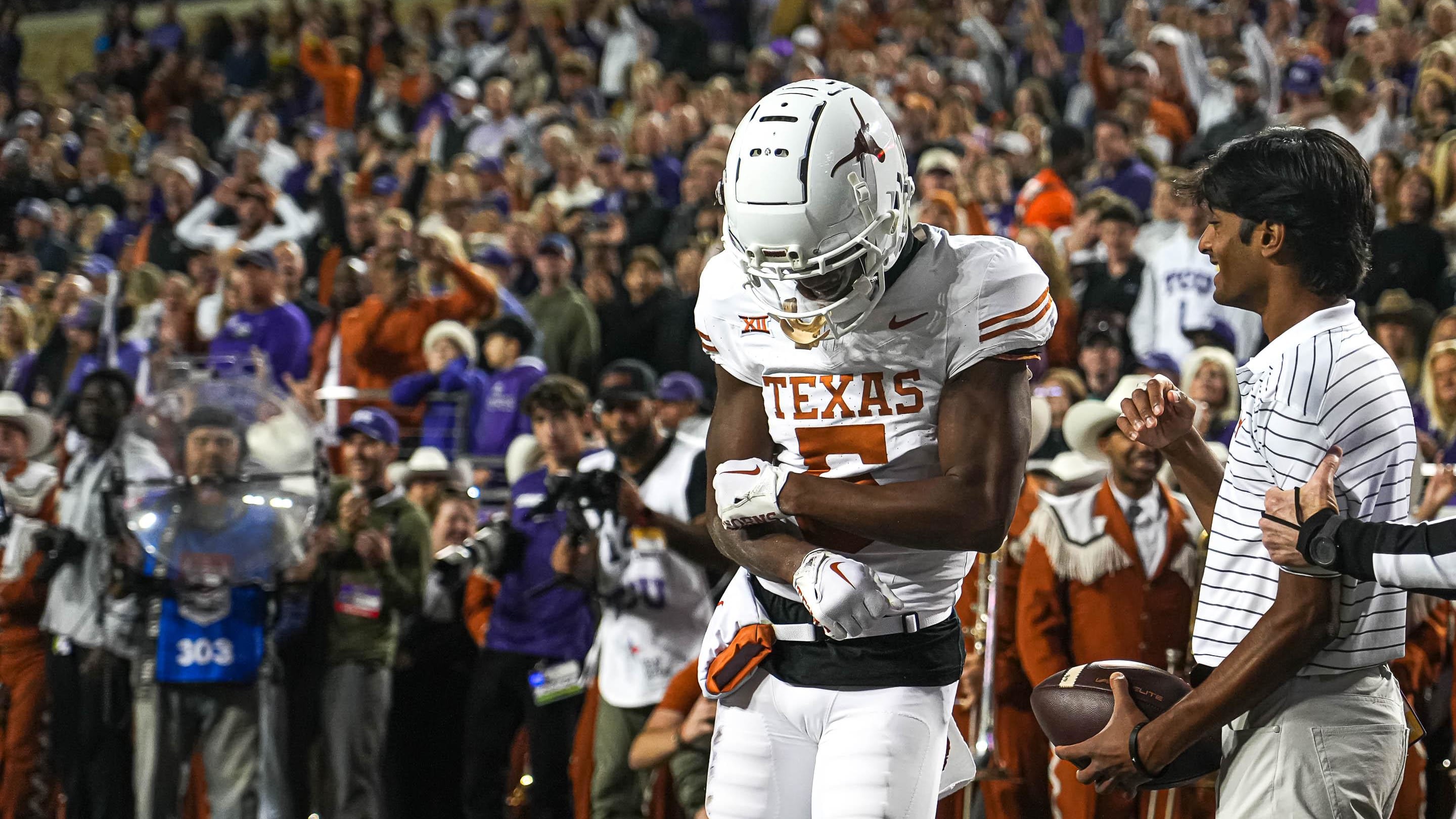 Texas Longhorns WR Adonai Mitchell Determined to Prove His Value After NFL Draft Slide