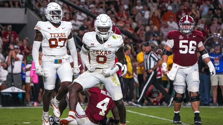 Texas Longhorns linebacker Anthony Hill Jr. (0) celebrates a sack during the game against Alabama at Bryant-Denny Stadium on Saturday, Sep. 9, 2023 in Tuscaloosa, Alabama.