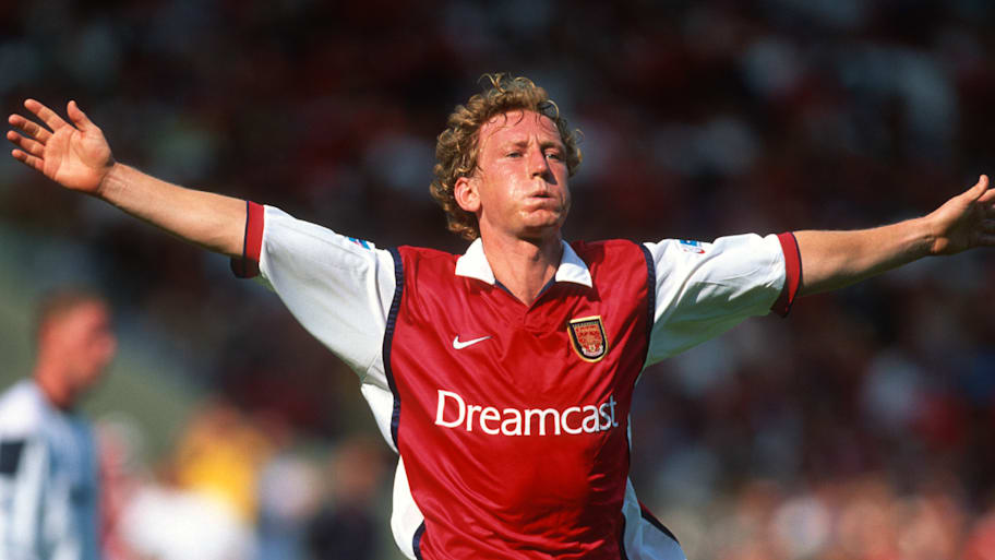Ray Parlour celebrating.