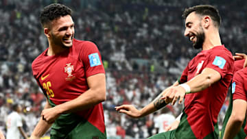 TOPSHOT-FBL-WC-2022-MATCH56-POR-SUI