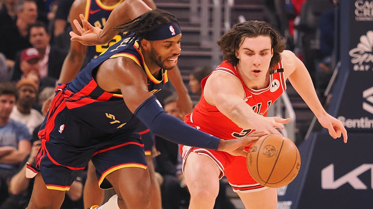 Warriors Reportedly Seek Sign-And-Trade for Bulls Star Giddey