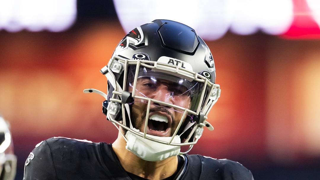 Dec 21, 2025; Glendale, Arizona, USA; Atlanta Falcons safety Jessie Bates III (3) against the Arizona Cardinals at State Farm Stadium. Mandatory Credit: Mark J. Rebilas-Imagn Images