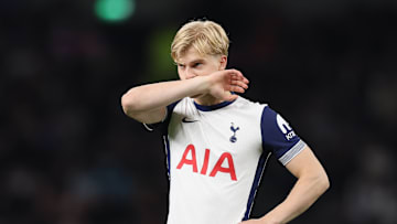 Tottenham Hotspur FC v Nottingham Forest FC - Premier League