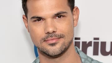 Celebrities Visit SiriusXM - May 17, 2023