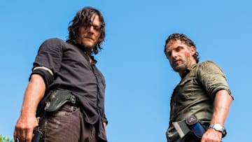 Charles Halford as Yago, Norman Reedus as Daryl Dixon, Andrew Lincoln as Rick Grimes - The Walking Dead _ Season 8, Episode 5 - 