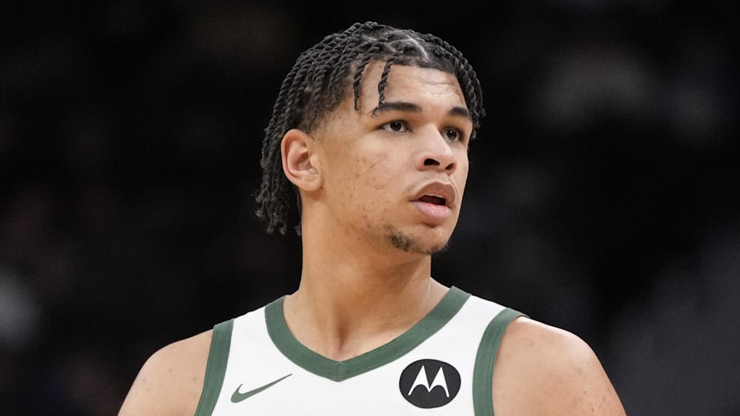 Milwaukee Bucks forward Ousmane Dieng (21) during the game against the Phoenix Suns at Fiserv Forum on March 10, 2026. Milwaukee Bucks forward Ousmane Dieng (21) during the game against the Phoenix Suns at Fiserv Forum on March 10, 2026.