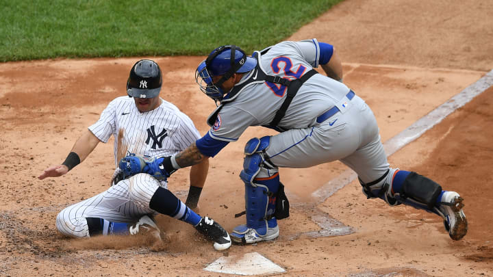 Orange Highlights the Mets' Postseason - The New York Times