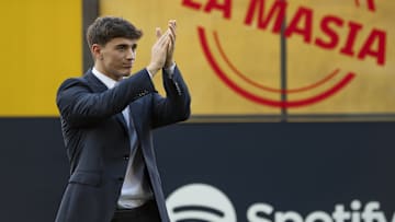 Gavi se formó en La Masía del FC Barcelona, a donde llegó en 2015