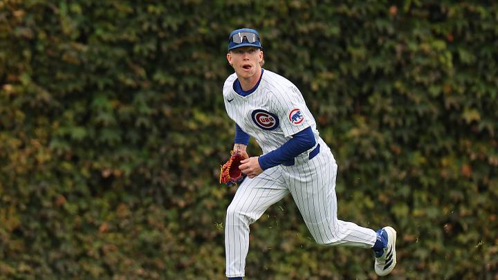 Pete Crow-Armstrong Patrolling Center Field