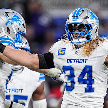Detroit Lions middle linebacker Alex Anzalone (34) celebrates a tackle against Baltimore Ravens 