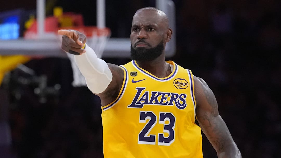 Los Angeles Lakers forward LeBron James