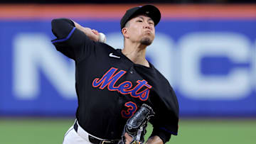 Aug 14, 2025; New York City, New York, USA; New York Mets starting pitcher Kodai Senga (34) pitches against the Atlanta Braves during the third inning at Citi Field. Mandatory Credit: Brad Penner-Imagn Images