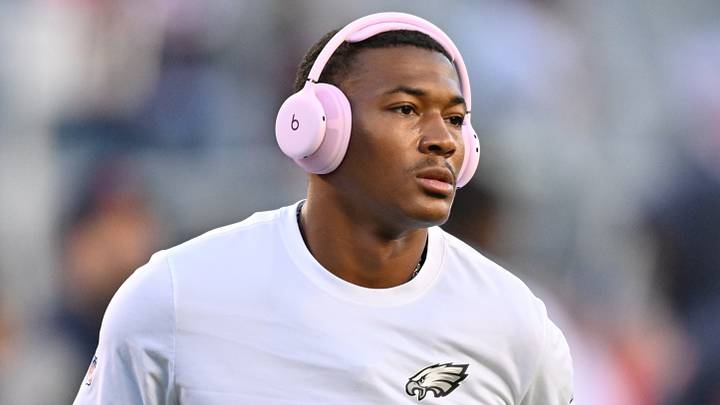 Sep 28, 2026; Chicago, Illinois, USA;  Philadelphia Eagles wide receiver DeVonta Smith (6) warms up before the game against the Chicago Bears at Soldier Field. 