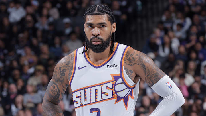 Phoenix Suns v Sacramento Kings