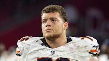 Nov 3, 2024; Glendale, Arizona, USA; Chicago Bears guard Teven Jenkins (76) against the Arizona Cardinals at State Farm Stadium. Mandatory Credit: Mark J. Rebilas-Imagn Images