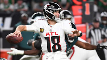 Sep 16, 2024; Philadelphia, Pennsylvania, USA; Atlanta Falcons quarterback Kirk Cousins (18) throws a pass late in the fourth quarter against the Philadelphia Eagles at Lincoln Financial Field. Mandatory Credit: Eric Hartline-Imagn Images