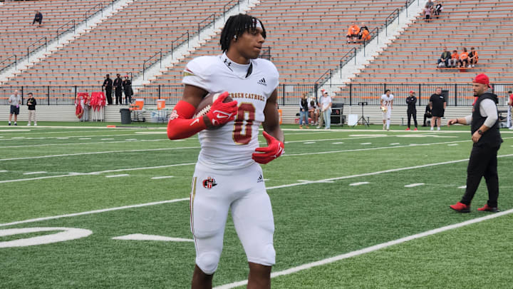 Bergen Catholic wide receiver Quincy Porter warms up before taking on Massillon on September 6, 2024. 