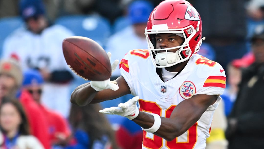 Kansas City Chiefs wide receiver Tyquan Thornton (80) warms up before the game against the Buffalo Bills at Highmark Stadium.