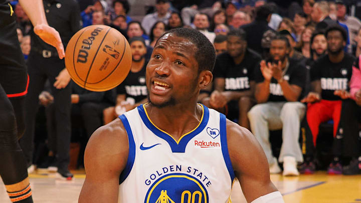 Jonathan Kuminga (00) reacts after a play against the Atlanta Hawks during the third quarter at Chase Center.