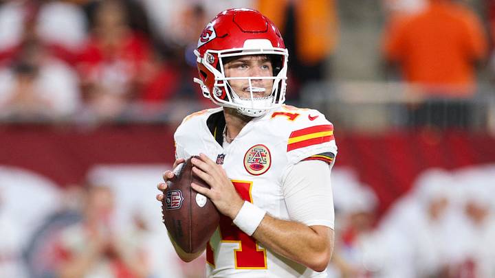 Kansas City Chiefs quarterback Garrett Nussmeier (14)