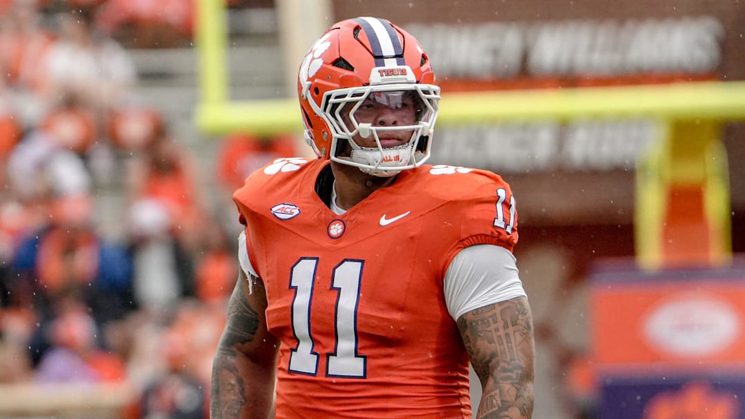 Clemson Tigers defensive lineman Peter Woods was named ACC Defensive Player of the Week for his efforts against Boston College.
