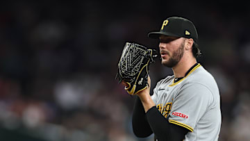 Pittsburgh Pirates v Arizona Diamondbacks