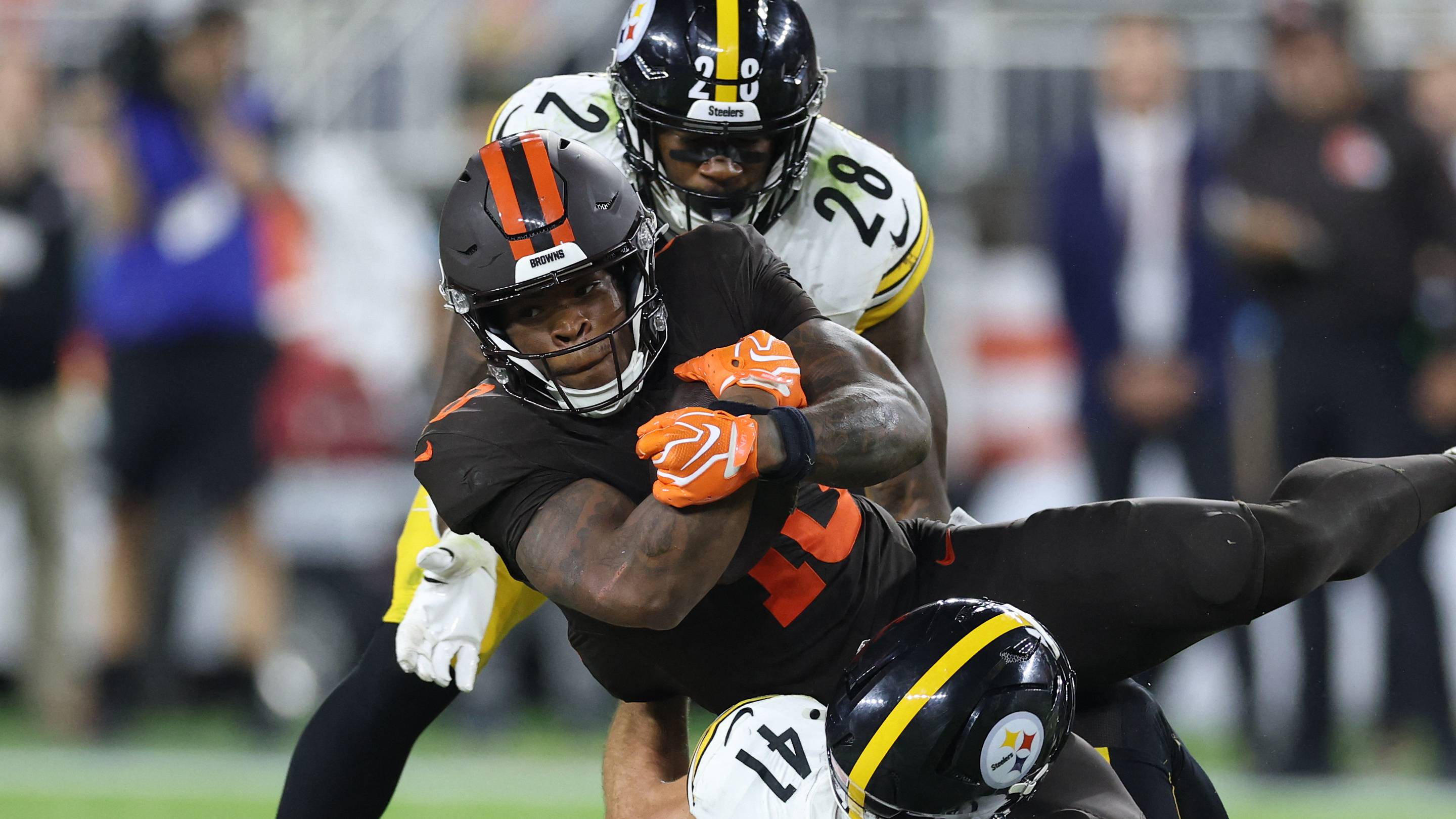 Browns Need To Get Their Ground Game Going and Here’s How They Can Do It