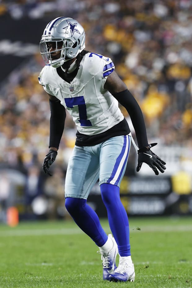 Dallas Cowboys Cornerback Trevon Diggs on pass cover against Pittsburgh Steelers