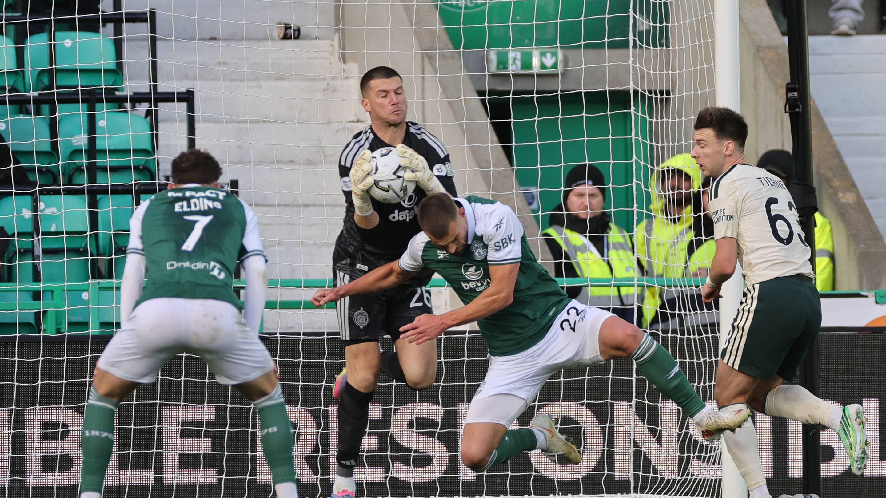 Chris Sutton calls out ‘sloppy’ Celtic star over weather excuse