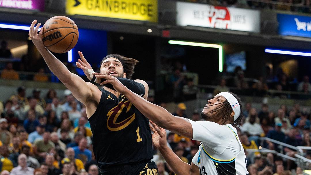 May 11, 2025; Indianapolis, Indiana, USA; Cleveland Cavaliers guard Max Strus (1) shoots the ball while Indiana Pacers center Myles Turner (33) defends during game four of the second round for the 2025 NBA Playoffs at Gainbridge Fieldhouse. Mandatory Credit: Trevor Ruszkowski-Imagn Images May 11, 2025; Indianapolis, Indiana, USA; Cleveland Cavaliers guard Max Strus (1) shoots the ball while Indiana Pacers center Myles Turner (33) defends during game four of the second round for the 2025 NBA Playoffs at Gainbridge Fieldhouse. Mandatory Credit: Trevor Ruszkowski-Imagn Images