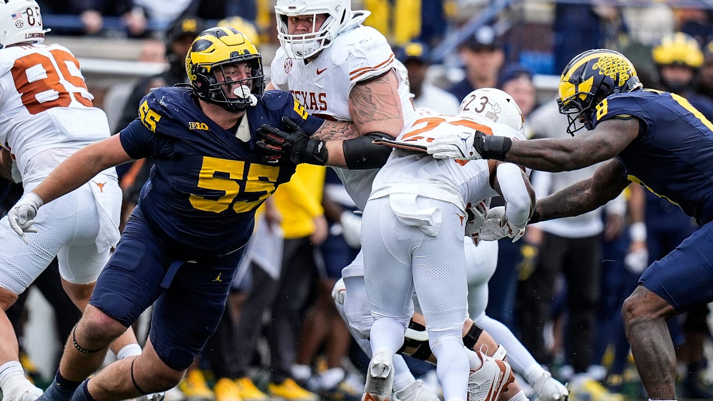 Three Michigan football defenders make quarterfinals for the Lott