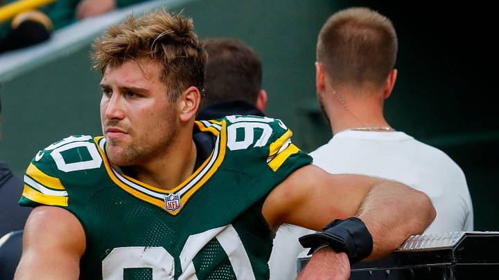 Green Bay Packers defensive end Lukas van Ness (90) is carted off the field with an injury during a game against the Cincinnati Bengals on Sunday, October 12, 2025, at Lambeau Field in Green Bay, Wis. The Packers won the game, 27-18.
Tork Mason/USA TODAY NETWORK-Wisconsin