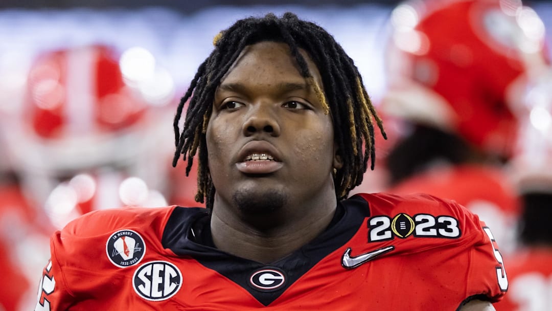 Georgia Bulldogs defensive lineman Christen Miller