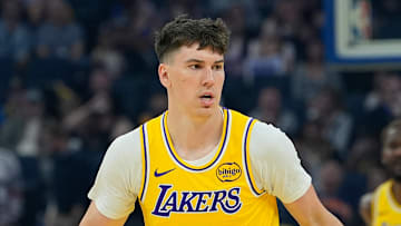 Los Angeles Lakers v Golden State Warriors