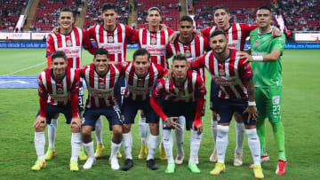El once titular que presentó el Guadalajara en su duelo ante Puebla.