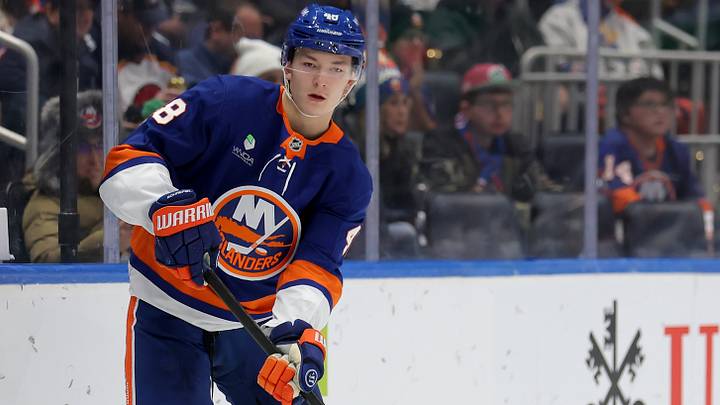 Dec 4, 2025; Elmont, New York, USA; New York Islanders defenseman Matthew Schaefer (48) controls the puck against the Colorado Avalanche during the first period at UBS Arena. Mandatory Credit: Brad Penner-Imagn Images Dec 4, 2025; Elmont, New York, USA; New York Islanders defenseman Matthew Schaefer (48) controls the puck against the Colorado Avalanche during the first period at UBS Arena. Mandatory Credit: Brad Penner-Imagn Images