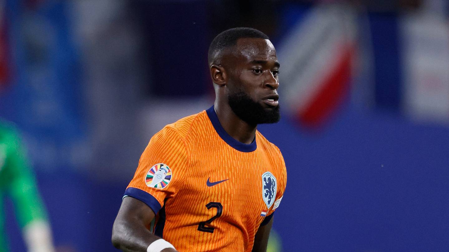 Spurs in pole position for defender - Hotspur HQ