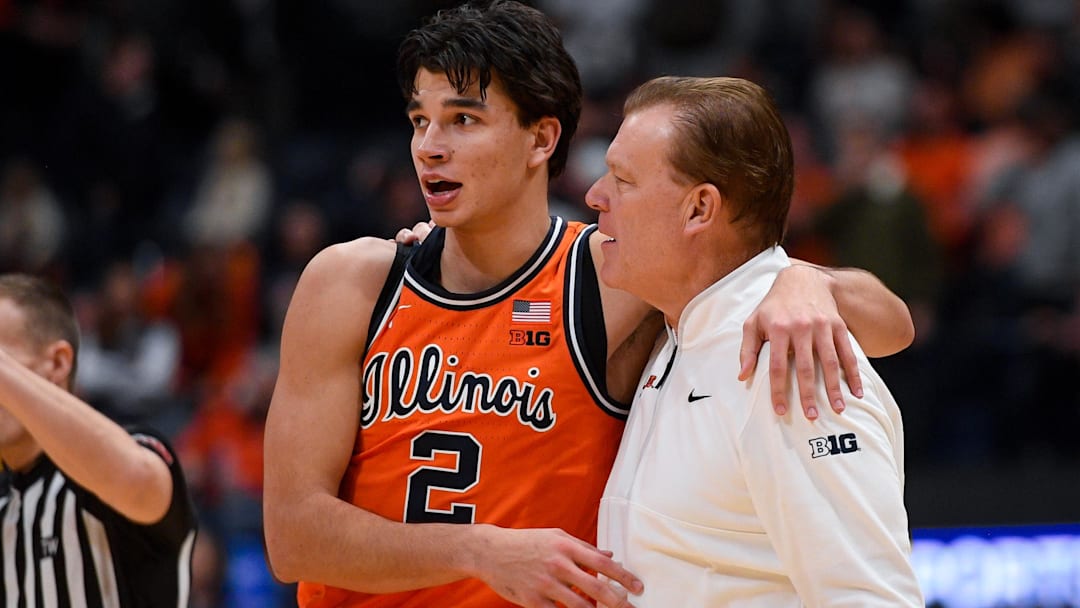 Illinois Fighting Illini guard Andrej Stojakovic (2) Illinois Fighting Illini guard Andrej Stojakovic (2)