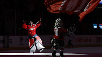 Logan Thompson, Washington Capitals Mandatory Credit: Geoff Burke-Imagn Images