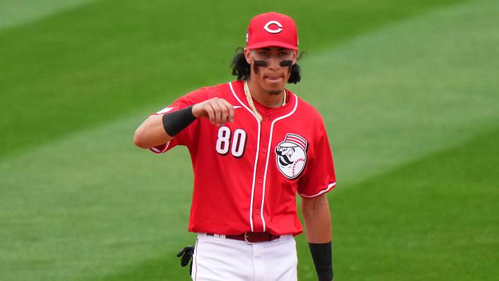 Cincinnati Reds shortstop Edwin Arroyo (80)